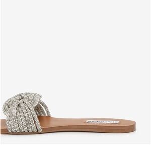 Steve madens beautiful sandals wore once